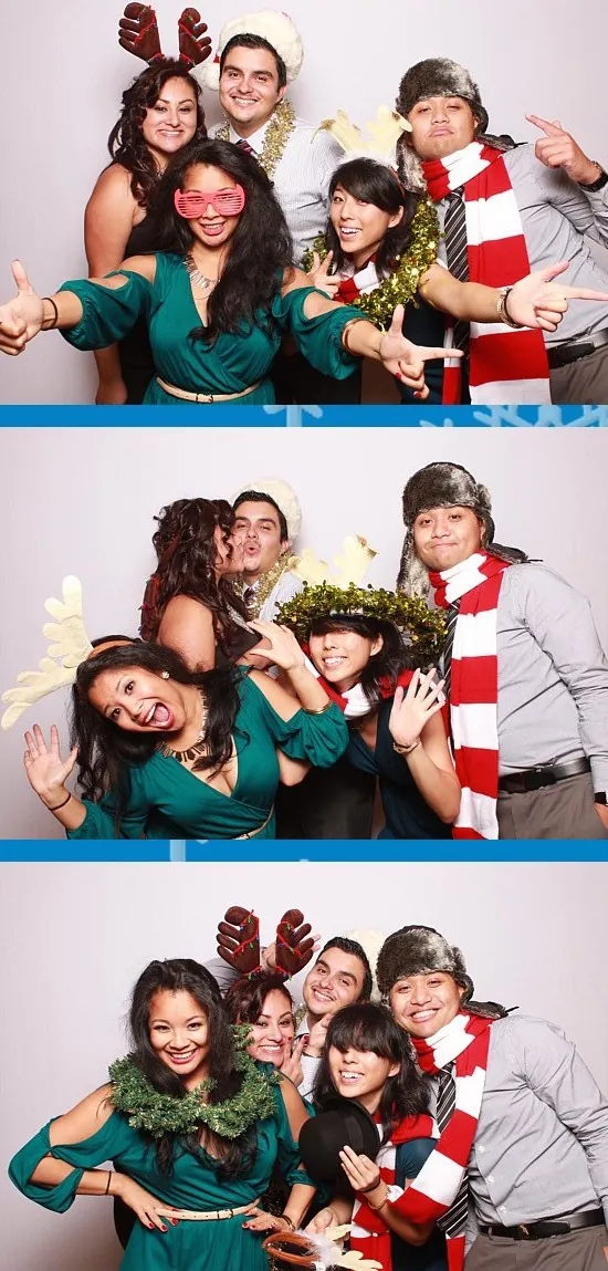group photo with Christmas props